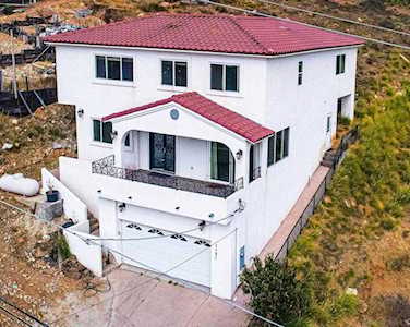 1421 Grand Avenue Spring Valley, CA 91977