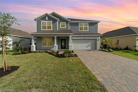 8941 Cascade Price Circle North Fort Myers, FL 33917