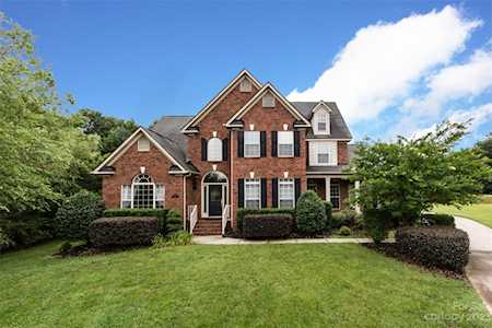 9318 Tenby Ln Matthews, NC 28104