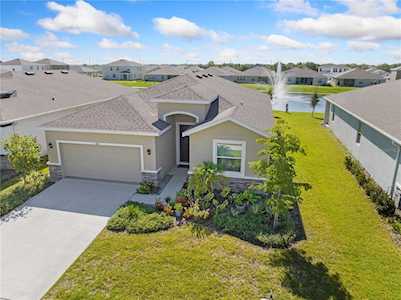 5125 Tannin Ln Bradenton, FL 34211
