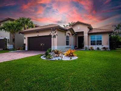 7237 Damita Drive Lake Worth, FL 33463