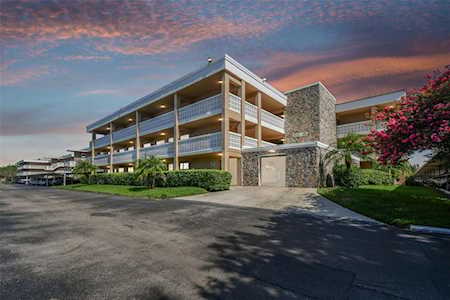 4920 Locust St NE #303 St. Petersburg, FL 33703