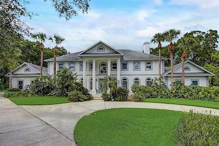 4504 Country Gate Ct Valrico, FL 33596