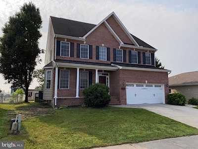 303 Planters Dr Seaford, DE 19973