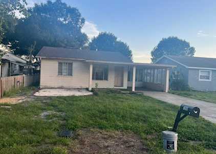 7950 43rd Ave N St. Petersburg, FL 33709