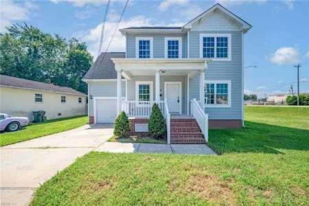 205 Dooley St Hampton, VA 23669