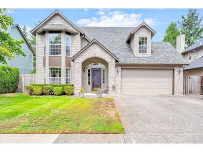 2563 N L ST Washougal, WA 98671