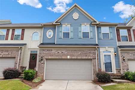 3245 Major Samuals Way Charlotte, NC 28208