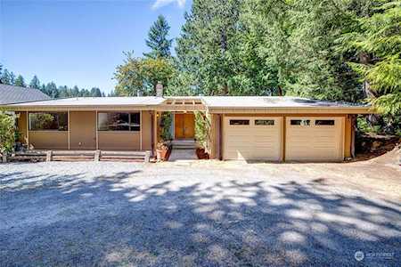 31623 E Lake Morton Dr SE Kent, WA 98042
