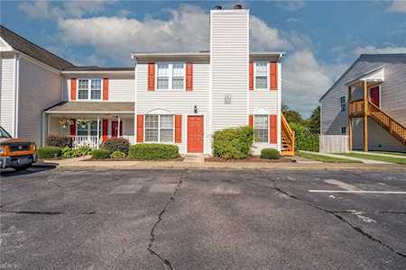 1445 Deerpond Ln Virginia Beach, VA 23464