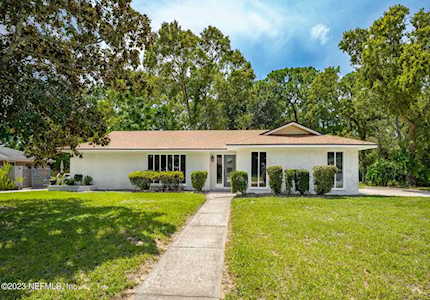 3676 Ariel CT Jacksonville, FL 32277