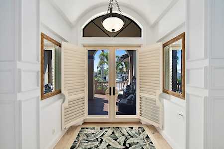 1352 Eagle Run Dr Sanibel, FL 33957