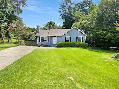 2000 Marshall Trail Snellville, GA 30078