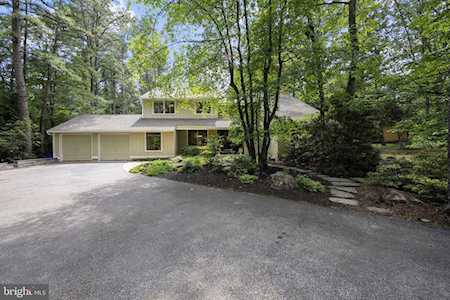 45 Stone Mountain Ln Marlton, NJ 08053