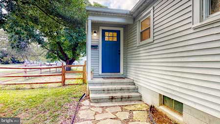 61 Greenhill Ave Dover, DE 19901