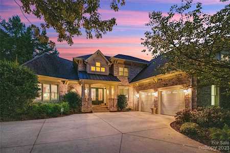 11110 Mcclure Manor Dr Charlotte, NC 28277