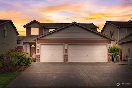 2416 177th Street Ct E Tacoma, WA 98445