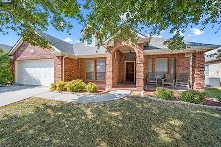 1925 Winter Hawk Drive Fort Worth, TX 76177
