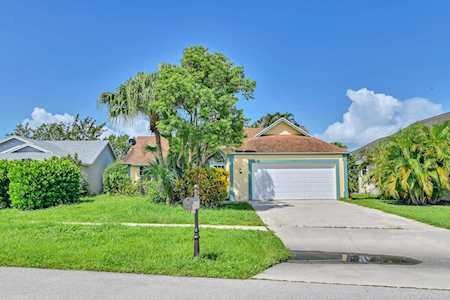 12992 Meadowbreeze Drive Wellington, FL 33414
