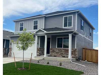 13715 Siltstone St Mead, CO 80504