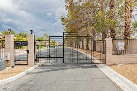 3910 Youngson Dr Las Vegas, NV 89121