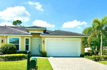 6231 NW Helmsdale Way Port St Lucie, FL 34983