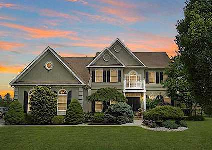 3406 Courtney Dr Center Valley, PA 18034