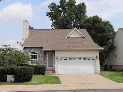 645 Holly Fenton, MI 48430