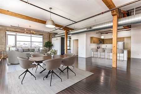 530 S Hewitt St #553 Los Angeles, CA 90013