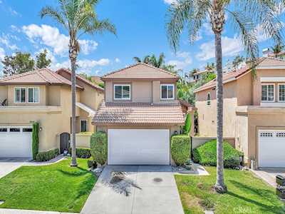 28841 Via De Luna Laguna Niguel, CA 92677