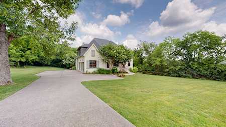 2108 Timberwood Pl Nashville, TN 37215