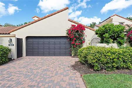 805 Sand Pointe Dr #4.9 Naples, FL 34108