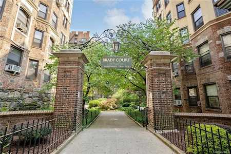762 Brady Ave #627 Bronx, NY 10462