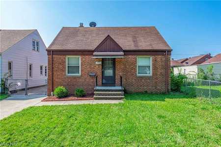 13921 Clifford Ave Cleveland, OH 44135