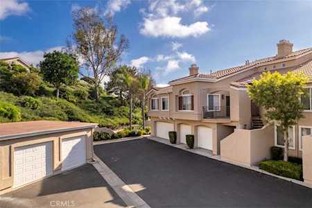 28825 El Adolfo Laguna Niguel, CA 92677