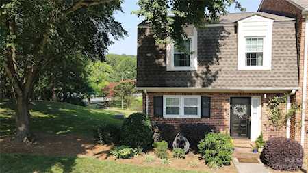 6646 Bunker Hill Circle Charlotte, NC 28210