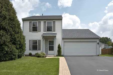 1 Misty Ct South Elgin, IL 60177