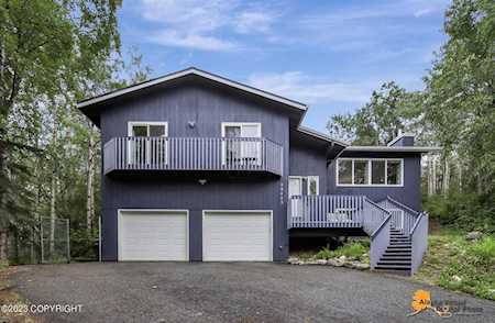19443 Laura Lee Circle Eagle River, AK 99577