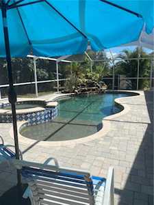 950 Palmetto Dr Safety Harbor, FL 34695