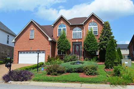 1209 Andrew Donelson Dr Hermitage, TN 37076