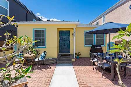 817-819 San Luis Rey Pl San Diego, CA 92109