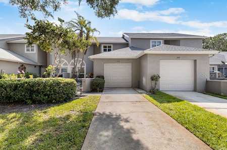 153 Hunter Ct Palm Harbor, FL 34684