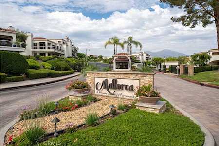 27756 Soller #35 Mission Viejo, CA 92692
