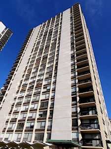 1455 N Sandburg Terrace #2003 Chicago, IL 60610