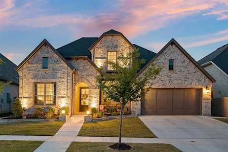 1108 12th Street Argyle, TX 76226