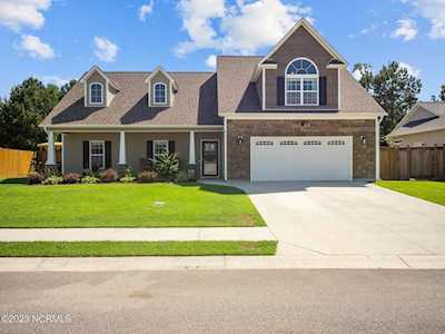 815 Tuscarora Trl Jacksonville, NC 28546