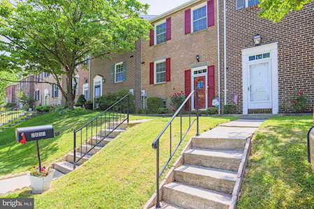 2651 Ebony Rd Parkville, MD 21234