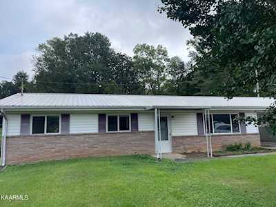 9106 Joy Ln Oak Ridge, TN 37830