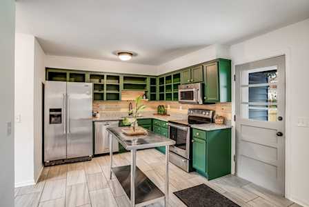 614 N 5th St Nashville, TN 37207