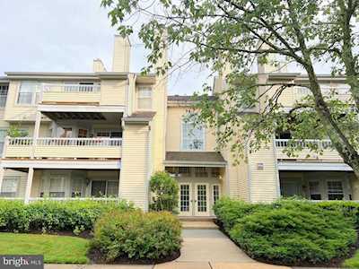 308 Trinity Ct #6 Princeton, NJ 08540